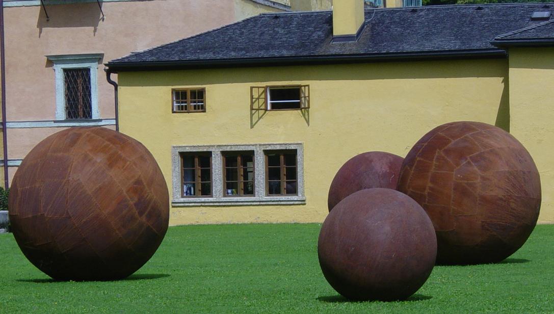 2 spheres a.JPG